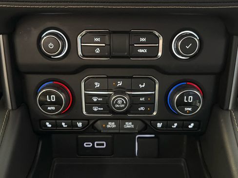 Used 2024 Chevrolet Tahoe Premier image 45