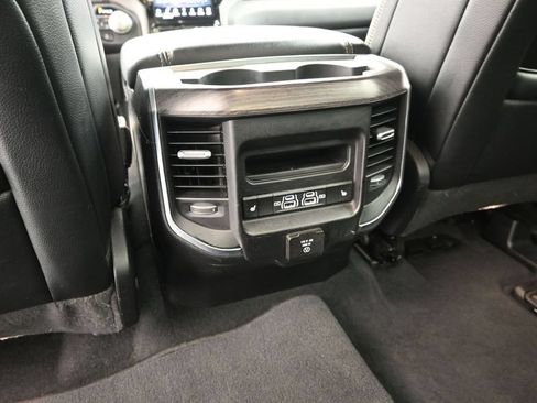 Used 2025 RAM 1500 Laramie AWD/4WD image 19