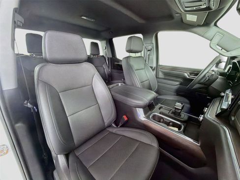 Used 2024 GMC Sierra 1500 SLT w/ SLT Convenience Package AWD/4WD image 25