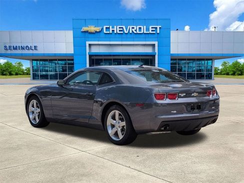 Used 2011 Chevrolet Camaro LT RWD image 3