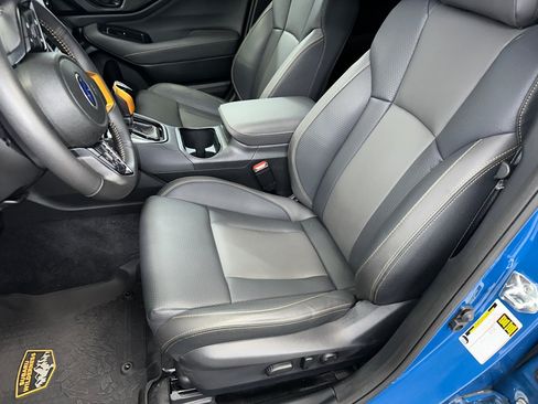 Used 2025 Subaru Outback Wilderness AWD/4WD image 5
