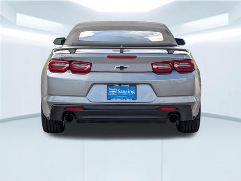 Used 2023 Chevrolet Camaro LT RWD image 5