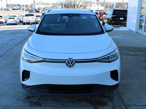 New 2026 Volkswagen ID.4 Pro image 2