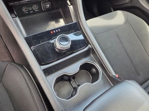 Used 2025 Jeep Grand Cherokee Laredo X w/ Luxury Tech Group I RWD image 25