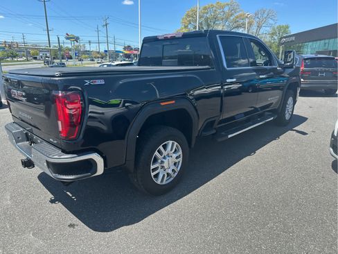 Certified 2021 GMC Sierra 2500 SLT AWD/4WD image 3
