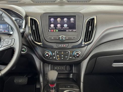 Used 2024 Chevrolet Equinox RS FWD image 25