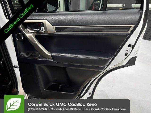 Used 2021 Lexus GX 460 Premium w/ Accessory Package AWD/4WD image 22