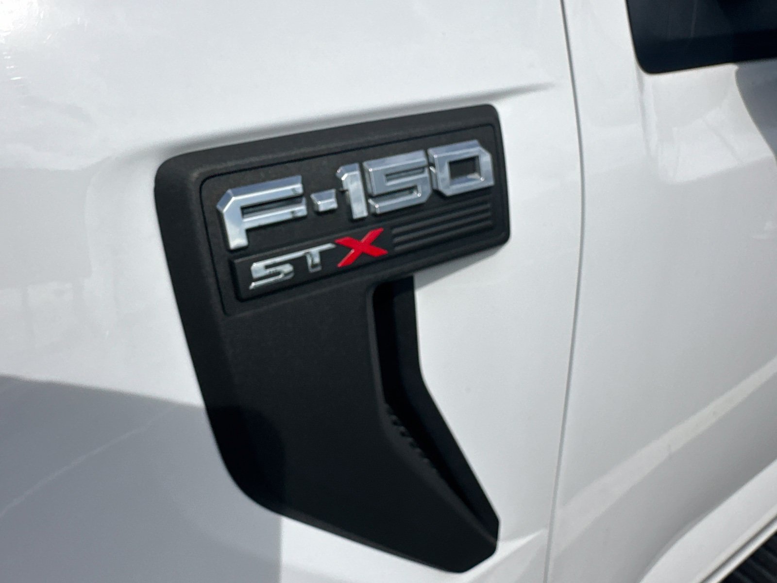 Used 2021 Ford F150 XL w/ STX Appearance Package AWD/4WD image 8