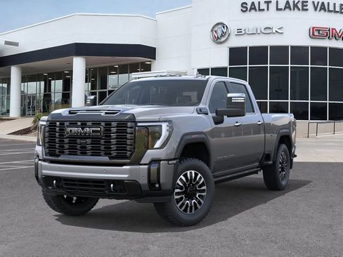 New 2026 GMC Sierra 3500 Denali Ultimate AWD/4WD image 7