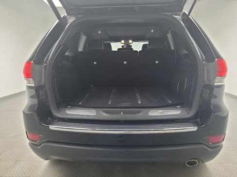 Used 2017 Jeep Grand Cherokee Limited w/ Luxury Group II image 29