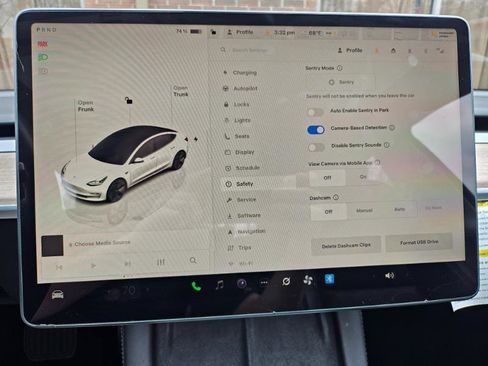 Used 2022 Tesla Model 3 image 41