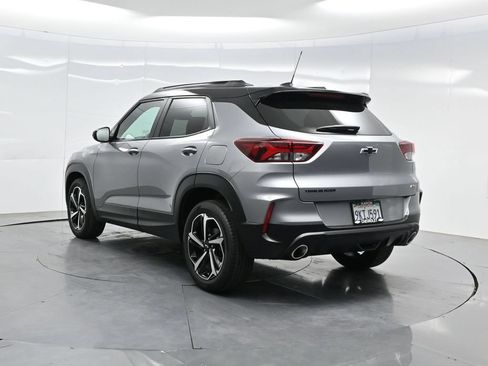Used 2023 Chevrolet TrailBlazer RS w/ Convenience Package FWD image 5