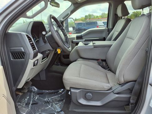 Used 2022 Ford F350 XLT image 13