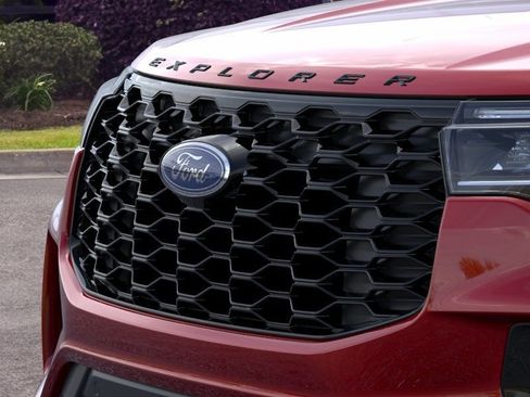New 2025 Ford Explorer ST-Line w/ Premium Package RWD image 40