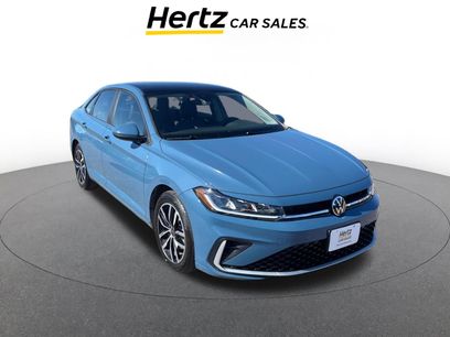 Used 2025 Volkswagen Jetta SE