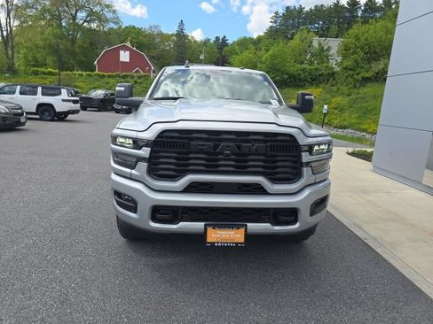 Certified 2026 RAM 2500 Big Horn AWD/4WD image 3