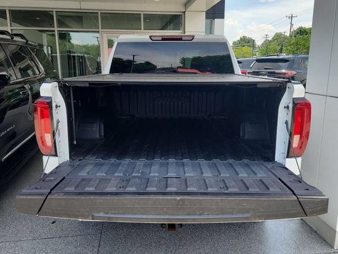 Certified 2021 GMC Sierra 1500 AT4 AWD/4WD image 24