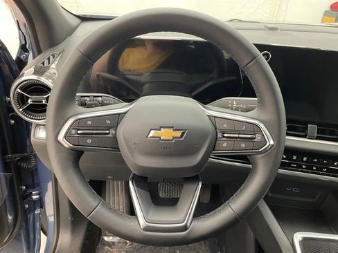 New 2026 Chevrolet Equinox LT w/ Safety and Technology Package AWD/4WD image 10