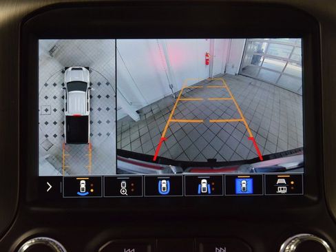 Used 2023 GMC Sierra 2500 Denali w/ Denali Ultimate Package image 55