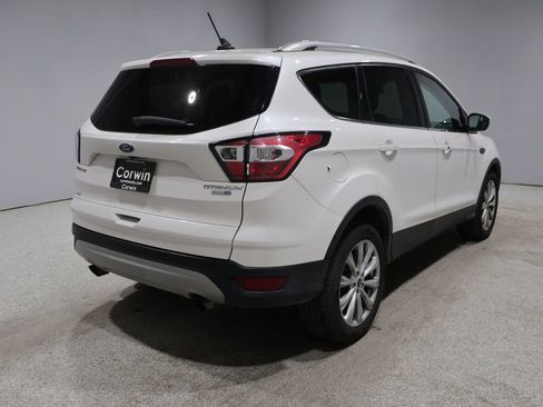 Used 2018 Ford Escape Titanium AWD/4WD image 2