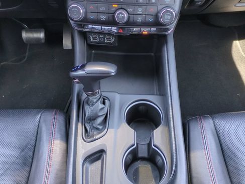 Used 2024 Dodge Durango GT AWD/4WD image 22