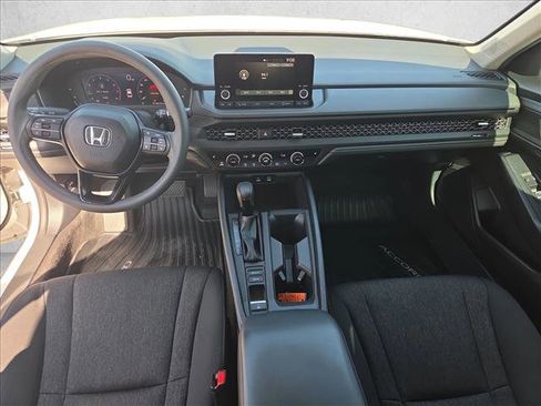 Used 2024 Honda Accord EX image 17