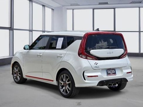 Used 2022 Kia Soul Turbo FWD image 5