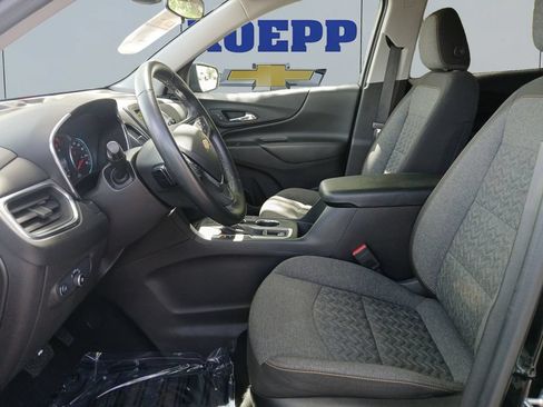 Used 2024 Chevrolet Equinox LT FWD image 10