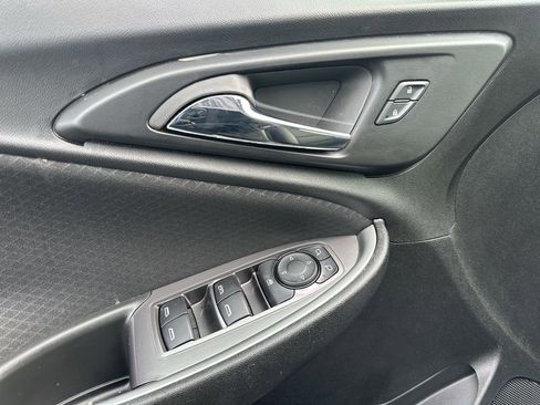 Used 2024 Chevrolet Malibu LT w/ Midnight Edition image 13