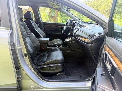 Used 2018 Honda CR-V EX-L image 16
