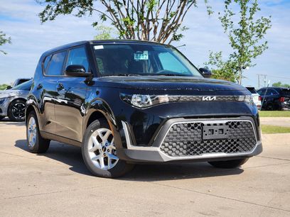 New 2025 Kia Soul S