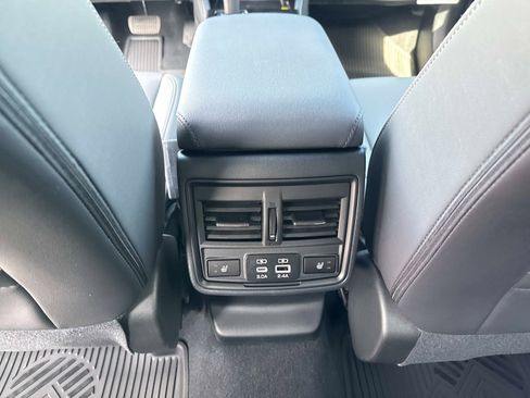 New 2026 Subaru Outback Limited XT AWD/4WD image 17
