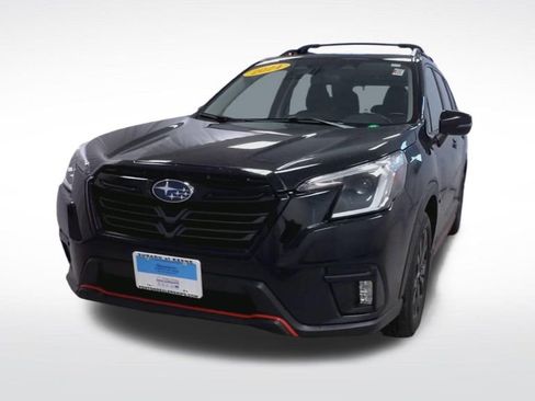 Used 2024 Subaru Forester Sport AWD/4WD image 3