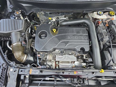 Used 2023 GMC Terrain SLE w/ Driver Convenience Package image 50