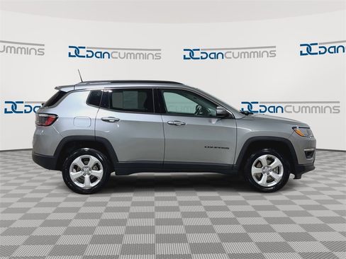 Used 2021 Jeep Compass Latitude w/ Convenience Group image 9