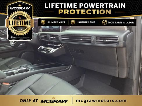 Used 2025 Lincoln Corsair Reserve AWD/4WD image 11