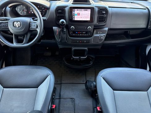 Used 2025 RAM ProMaster 2500 w/ Convenience Group FWD image 18