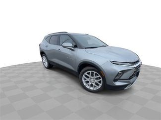 Used 2023 Chevrolet Blazer LT video 2