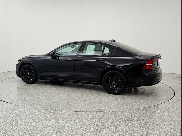 Certified 2024 Volvo S60 B5 Plus w/ Climate Package AWD/4WD image 7