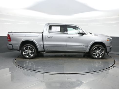 Used 2022 RAM 1500 Limited AWD/4WD image 7
