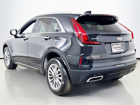 Certified 2025 Cadillac XT4 Premium Luxury image 6