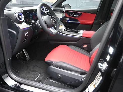Used 2026 Mercedes-Benz GLC 300 image 17