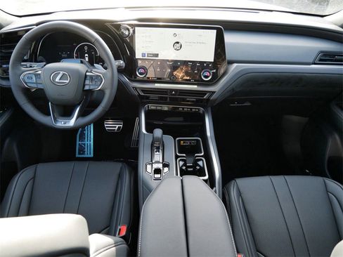 New 2026 Lexus TX 500h AWD image 12