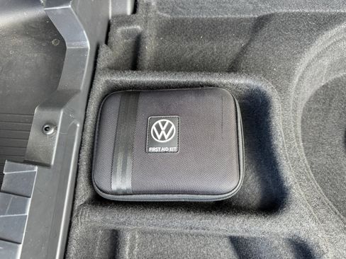 Used 2024 Volkswagen Atlas Peak Edition SEL AWD/4WD image 72