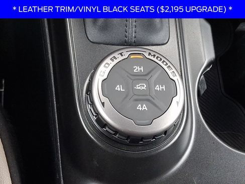 Used 2023 Ford Bronco Wildtrak AWD/4WD image 25