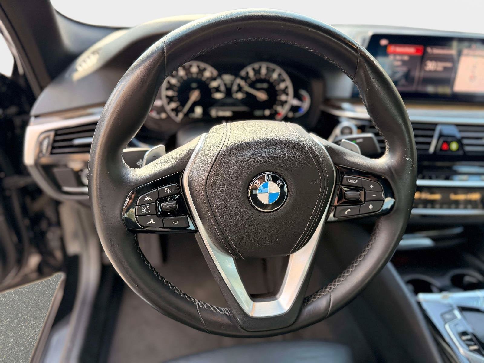 Used 2019 BMW 540i RWD image 18