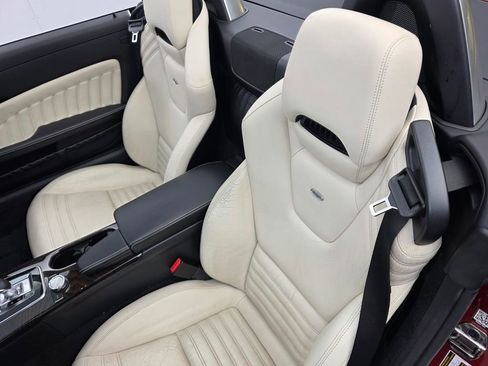 Used 2016 Mercedes-Benz SLK 300 image 12