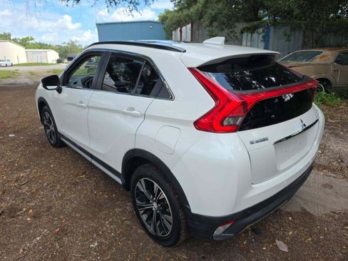 Used 2018 Mitsubishi Eclipse Cross SE AWD/4WD image 2