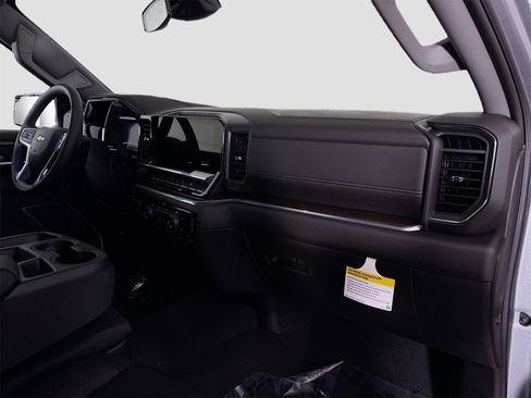 New 2025 Chevrolet Silverado 1500 LT w/ Protection Package image 28