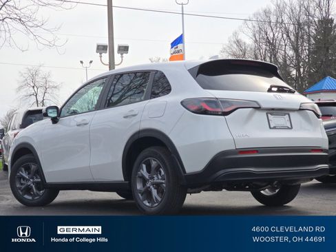 New 2026 Honda HR-V LX image 18